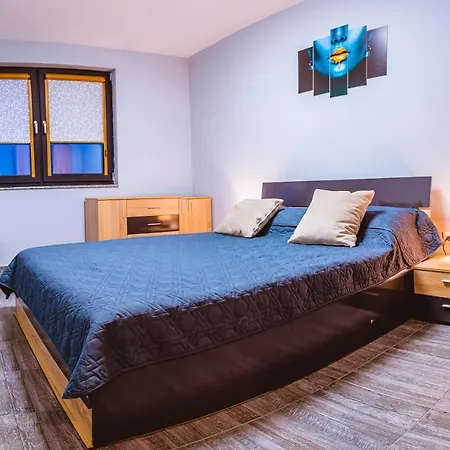 Boutique 1-bedroom Flat In The Heart Of The بلوفديف