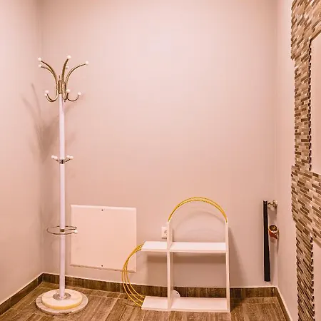 Boutique 1-bedroom Flat In The Heart Of The شقة بلوفديف