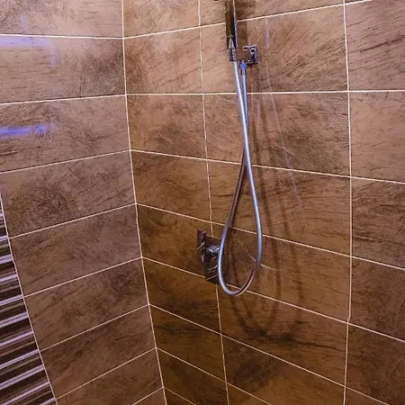 Boutique 1-bedroom Flat In The Heart Of The *